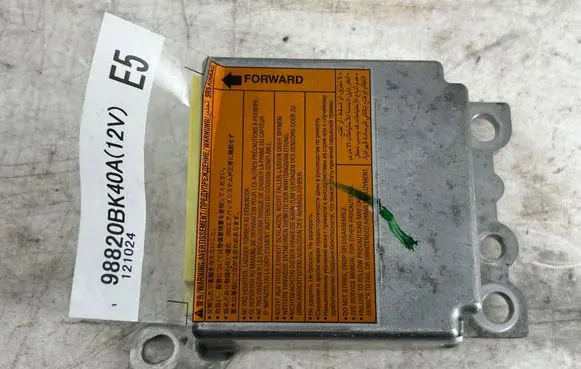 Nissan Qashqai Airbag control unit/module 98820BK40A 121024