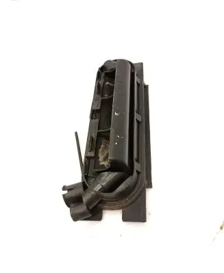 BMW 3 E30 Quarter panel pressure vent 1922739 64221922739