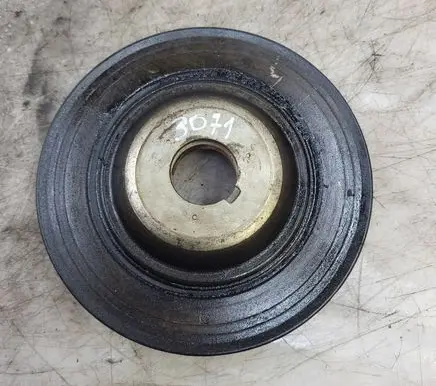 Citroen C5 Crankshaft pulley