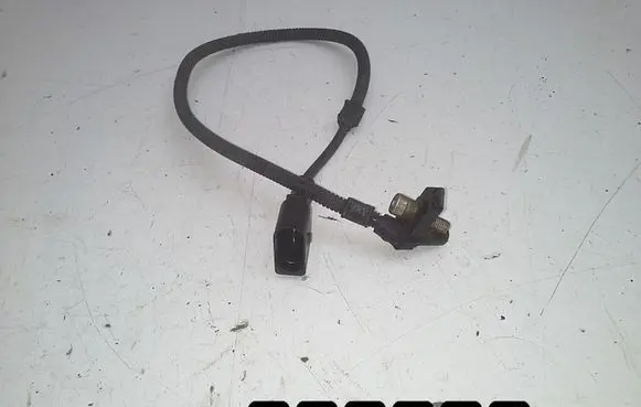 Volkswagen Golf IV Camshaft speed sensor 1400l16v0261210216