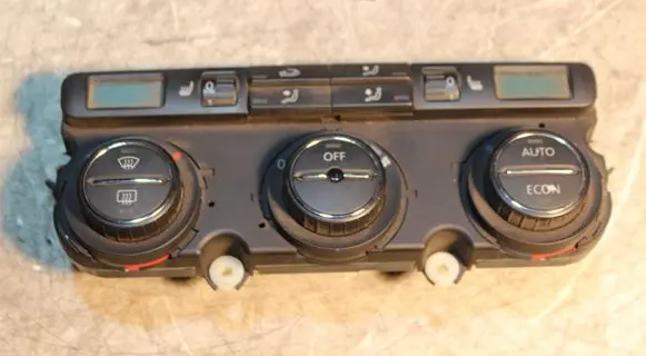 Volkswagen PASSAT B6 Climate control unit 3C0907044J