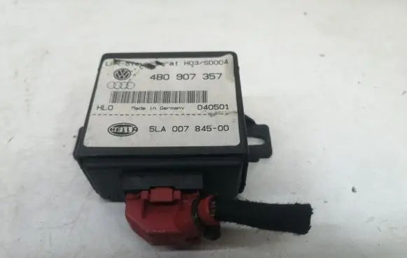 Audi A6 S6 C5 4B Light module LCM 4B0907357
