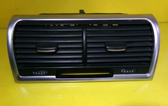 Dash center air vent grill