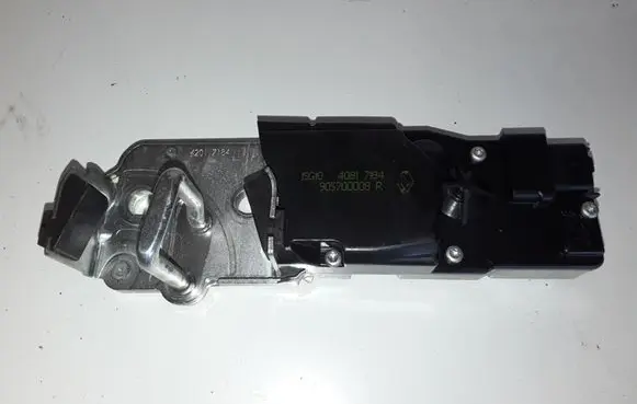 Loading door lock