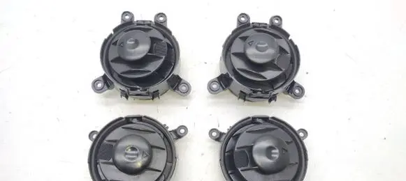 Ford Fusion Dash center air vent grill