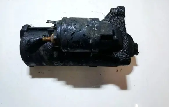 Mitsubishi Space Star Starter motor 30620657