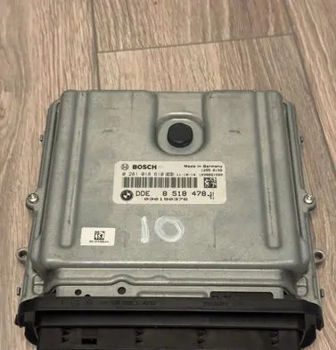 BMW 6 F12 F13 Engine control unit/module 8518478 0281018610 030190376