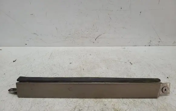 Under headlight/headlamp trim