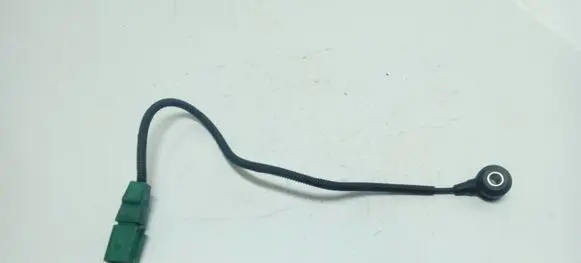 Audi A4 S4 B8 8K Detonation knock sensor 06E905377A