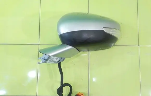 Peugeot 508 Front door electric wing mirror 0210077 LEWE