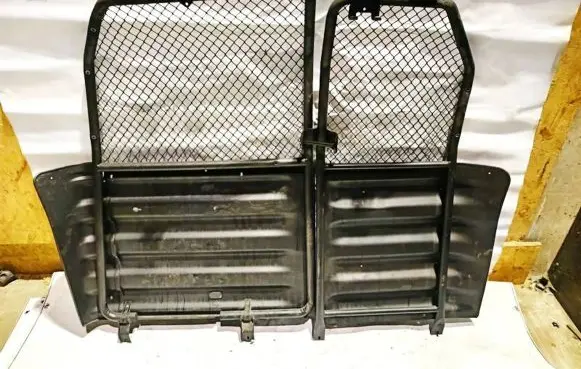 Citroen Berlingo Partition between cabin 