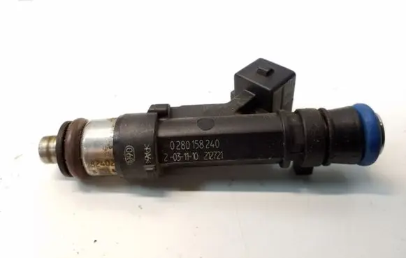 Chevrolet Volt I Fuel injector 0280158240