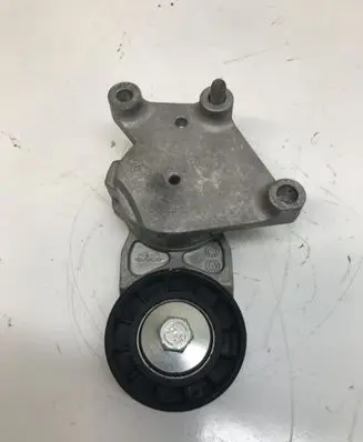 Volvo V50 Alternator belt tensioner 