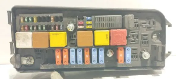 Opel Signum Fuse box set 460023260