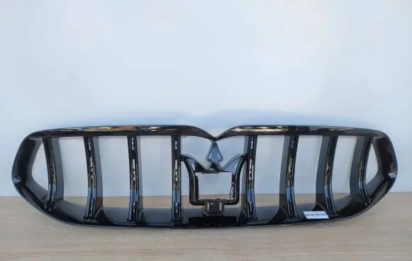 Maserati Grecale Front bumper upper radiator grill 670170829