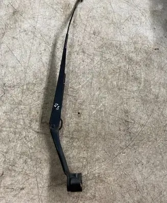 Fiat Fullback Front wiper blade arm