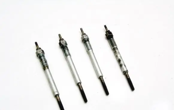 KIA Rio Glow plug Y527J
