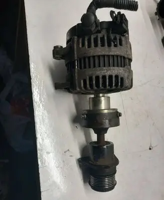 Ford Mondeo MK IV Generator/alternator 8D0919171D