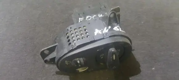 Ford Focus Light switch 498610