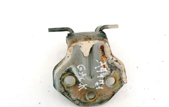 SsangYong Musso Rear door lower hinge