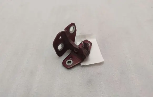 Jeep Grand Cherokee Front door upper hinge 660AC3303D