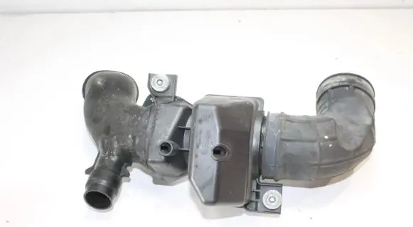 Honda CR-V Air intake duct part ATP95