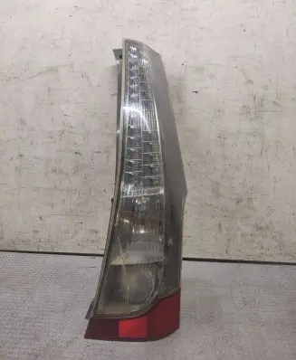 Mitsubishi Grandis Rear/tail lights 22087642