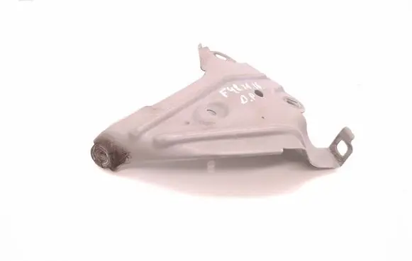 Fender mounting bracket