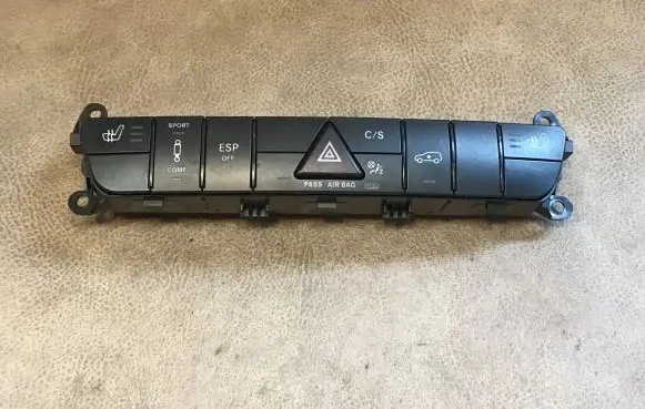 Mercedes-Benz R W251 Hazard light switch A2518700210