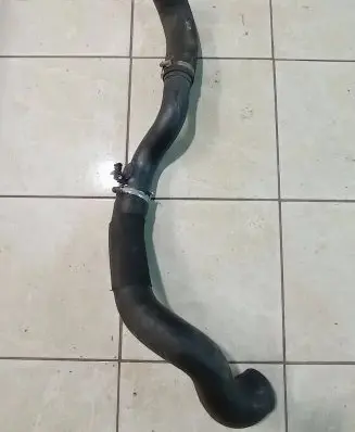 Land Rover Range Rover L405 Engine coolant pipe/hose