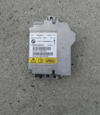 BMW 1 E81 E87 Airbag control unit/module 65776960268