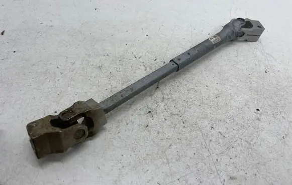BMW 3 G20 G21 Steering column universal joint 6862090