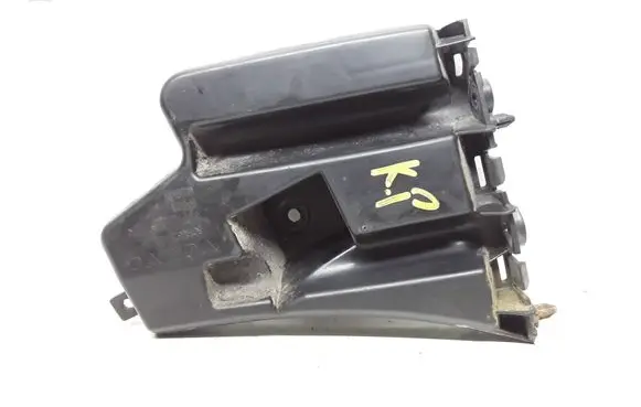 Volvo V60 Front bumper mounting bracket 30796625