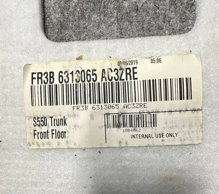 Ford Mustang VI Other trunk/boot trim element FR3B6313065 09062019