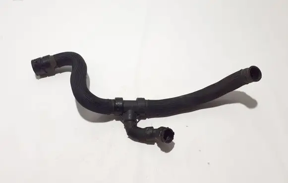 Volvo V60 Engine coolant pipe/hose 31355200