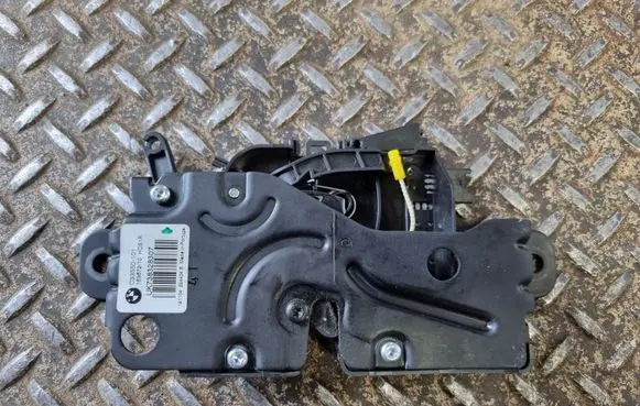 BMW 2 F44 Tailgate/trunk/boot lock/catch/latch 7383283
