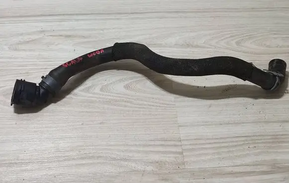 Skoda Scala Engine coolant pipe/hose 2Q0122157K