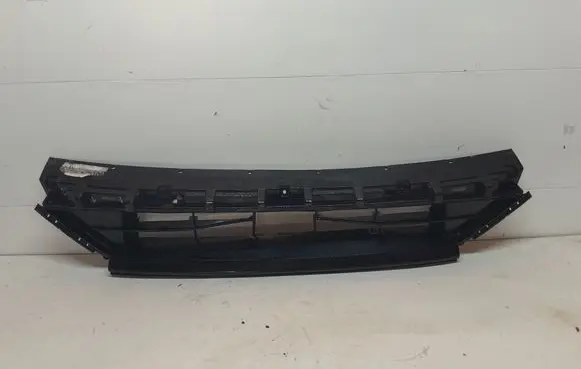 Ford Kuga III Front bumper lower grill LV4B17K945S