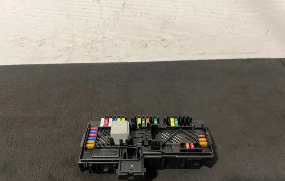 Mercedes-Benz C W206 Fuse module a2239067903