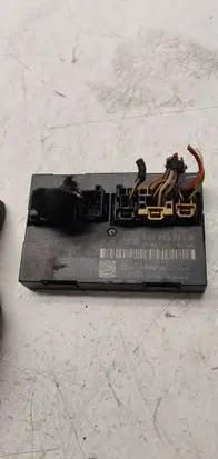 Volkswagen PASSAT B6 Comfort/convenience module 3C0959433H 5DK00906401 S0453H038