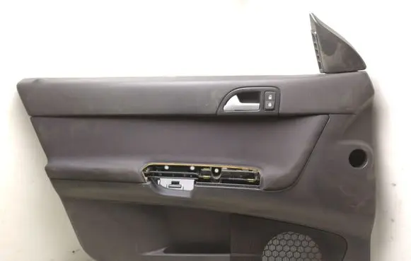 Volvo V50 Front door card panel trim 8679442