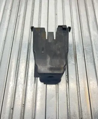 BMW 4 F32 F33 Headlight/headlamp mounting bracket 7308803