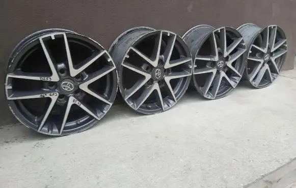 Toyota Verso R16 alloy rim 