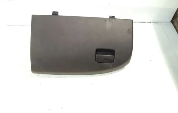 Mitsubishi Outlander Glove box 8006A022