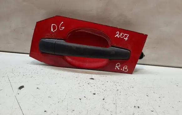 Peugeot 207 Rear door exterior handle 9680656580