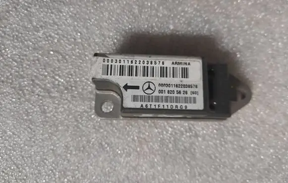 Mercedes-Benz C W203 Airbag deployment crash/impact sensor 0018205626 a0018205626