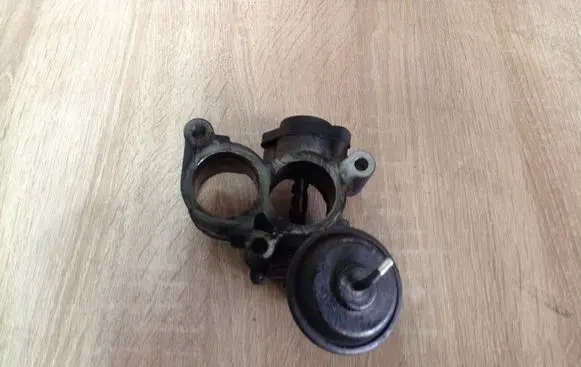 Honda Accord Engine shut-off valve GV13A