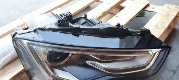 Audi A5 Sportback 8TA Headlight/headlamp