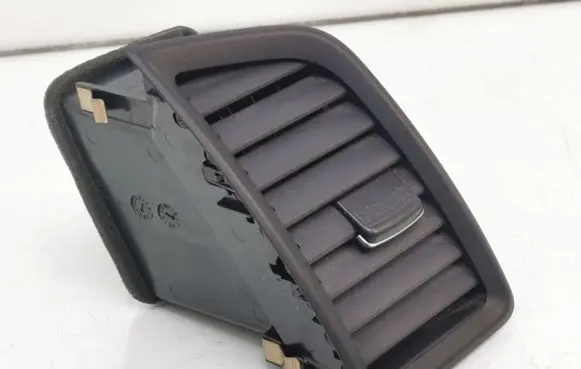 Dash center air vent grill