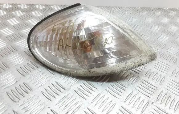 Nissan Almera N16 Front indicator light 26130BM415